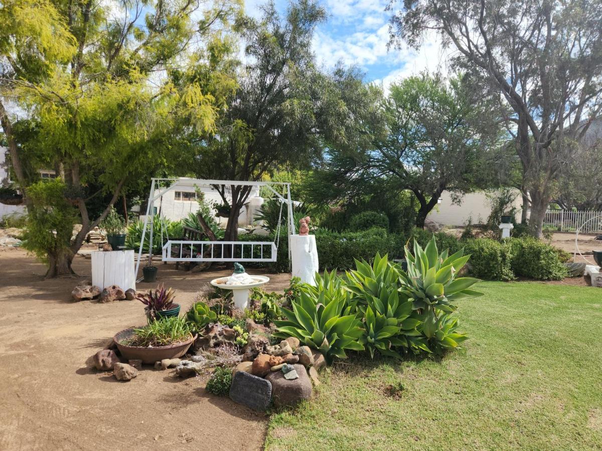 Die Dorpshuis Graaff-Reinet Εξωτερικό φωτογραφία