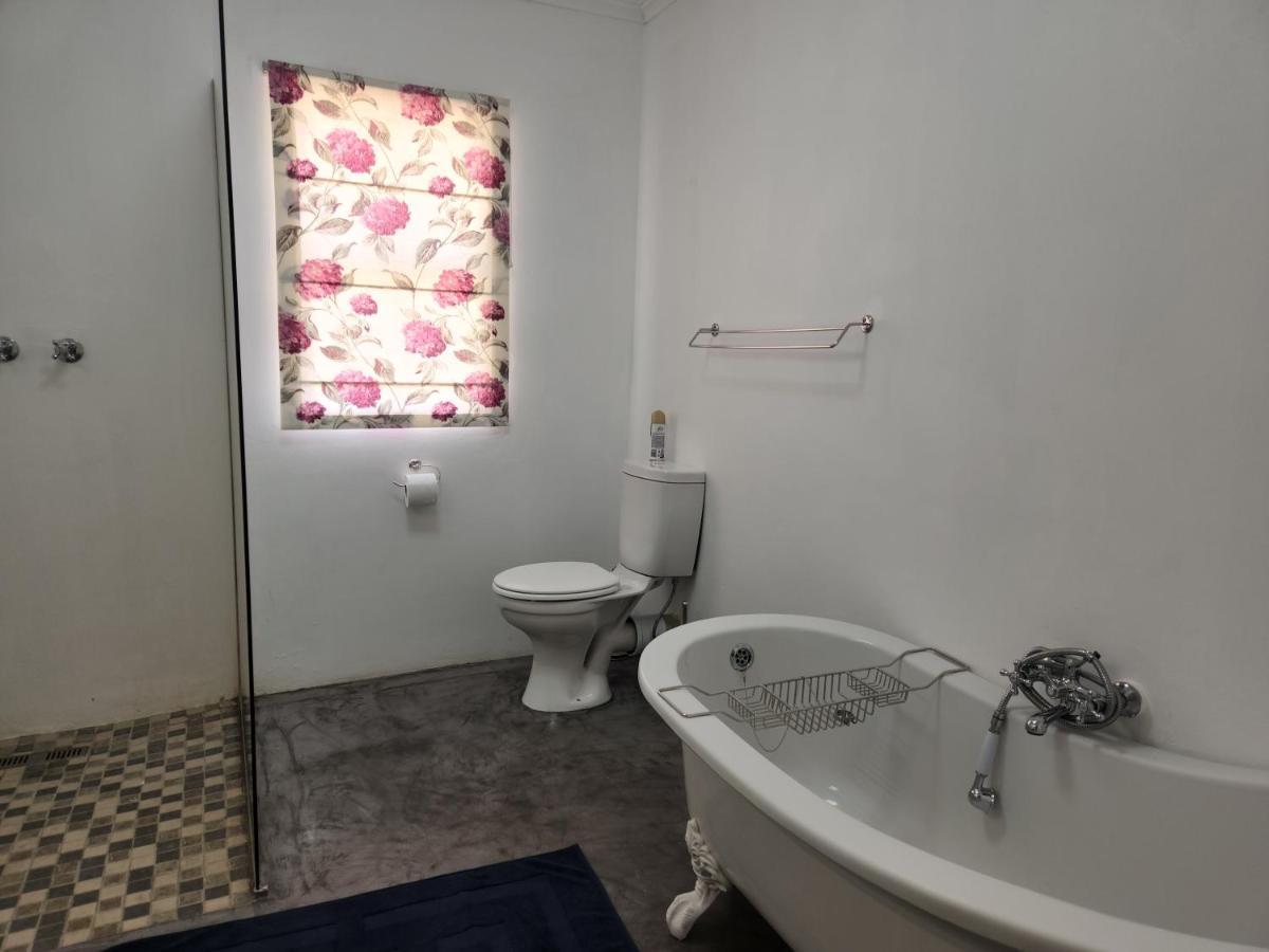 Die Dorpshuis Graaff-Reinet Εξωτερικό φωτογραφία