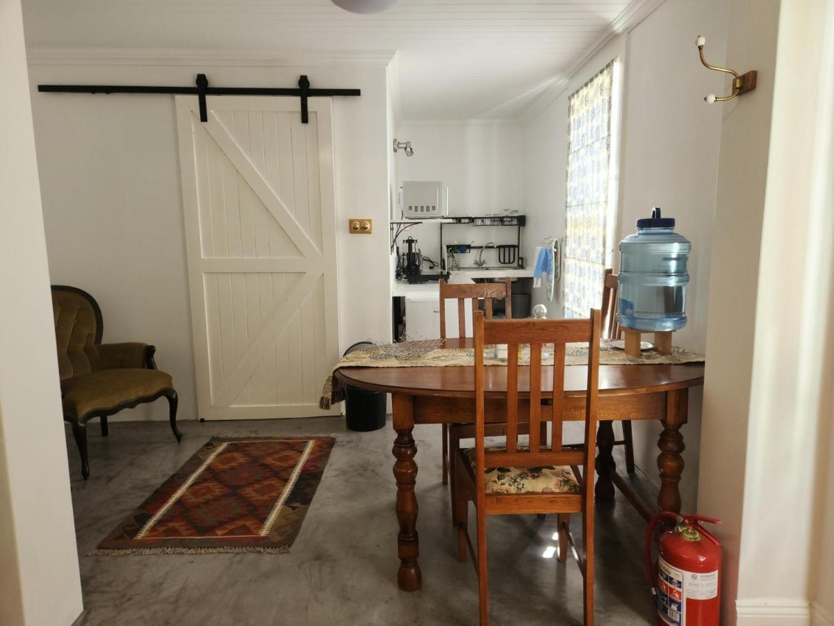 Die Dorpshuis Graaff-Reinet Εξωτερικό φωτογραφία